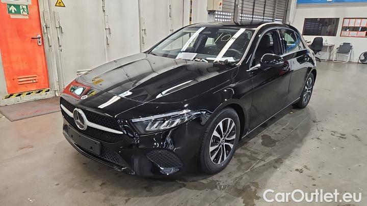 Mercedes  A-Klasse A 180 d DCT #1