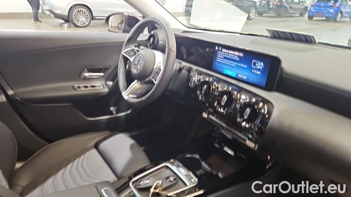 Mercedes  A-Klasse A 180 d DCT #7
