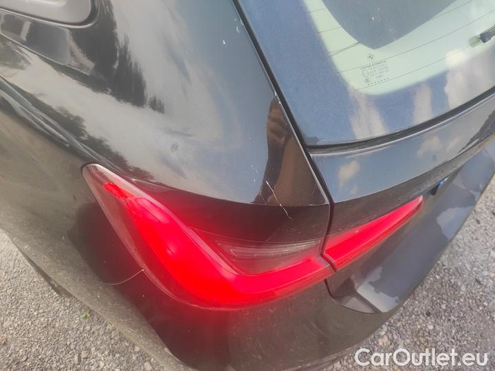 Bmw  Serie 3 320d MH48V Touring auto #28