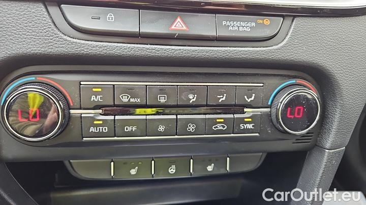 KIA  Cee'd 1.6 CRDi MHEV 100kW DCT Vision SW #14