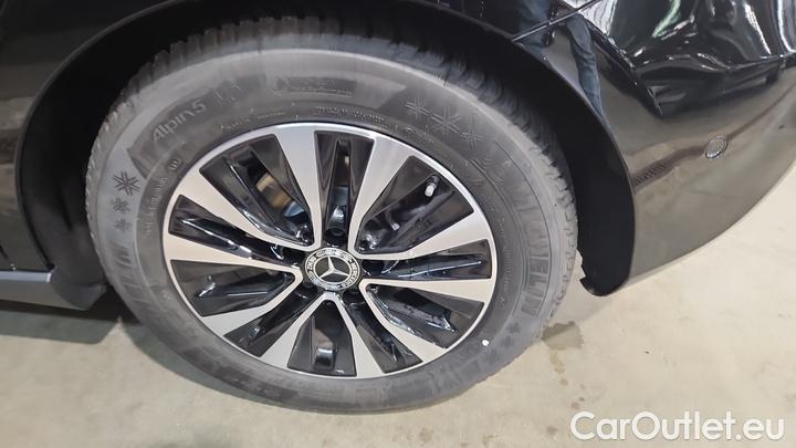 Mercedes  A-Klasse A 180 d DCT #10
