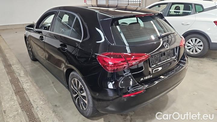 Mercedes  A-Klasse A 180 d DCT #3