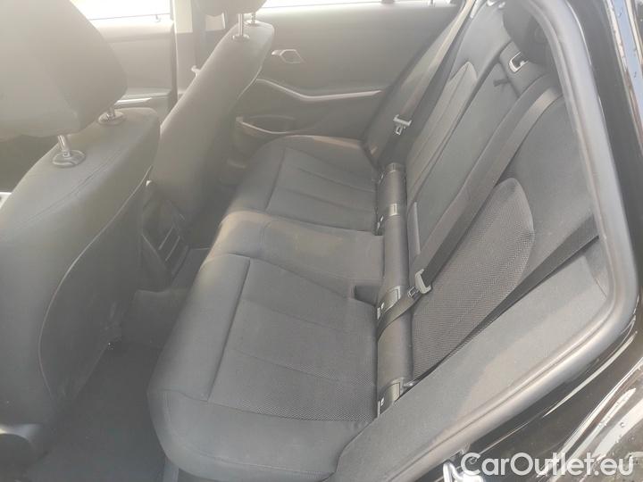 Bmw  Serie 3 320d MH48V Touring auto #9