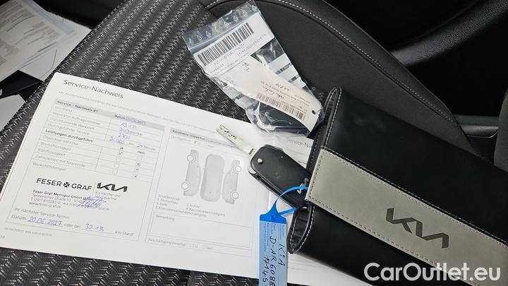 KIA  Cee'd 1.6 CRDi MHEV 100kW DCT Vision SW #12