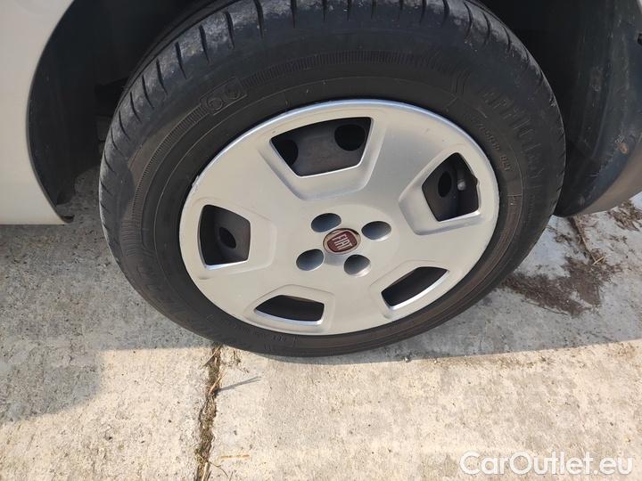 Fiat  Fiorino 1.3 Multijet 95 CV E6 SX #49