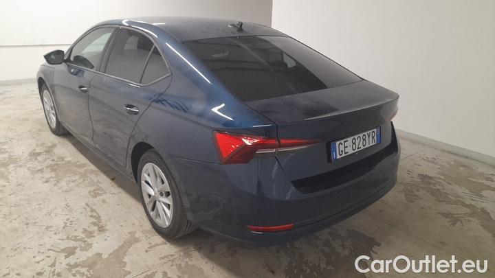 Skoda  Octavia 2.0 TDI EVO 110KW EXECUTIVE DSG #3