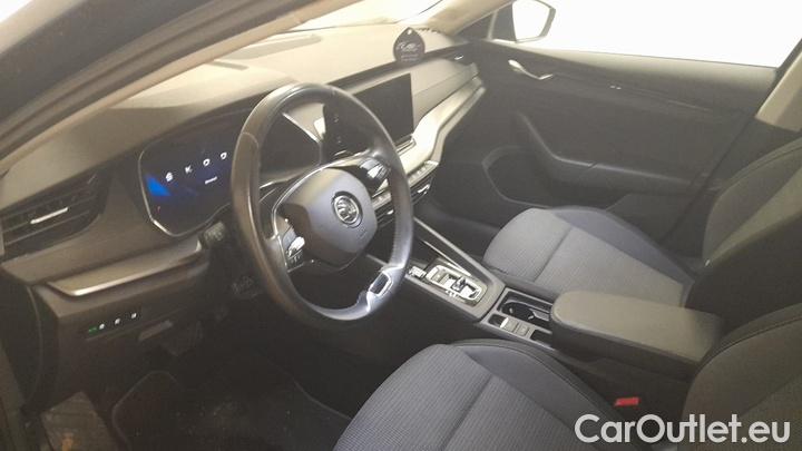 Skoda  Octavia 2.0 TDI EVO 110KW EXECUTIVE DSG #7