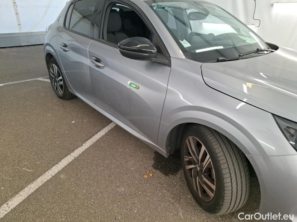 Peugeot  208  Allure Pack 1.2 PureTech 100CV BVM6 E6d #1