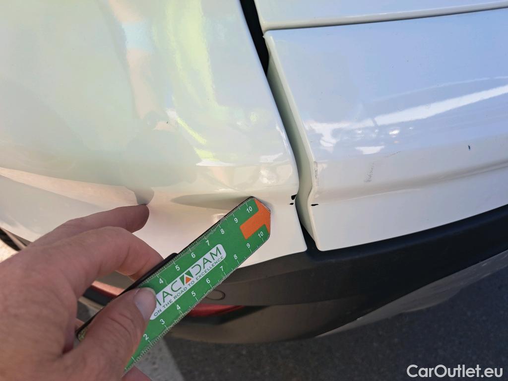  Ford  Kuga FORD  / 2016 / 5P / todoterreno 1.5 EcoBoost 88kW 4x2 Trend+ (CX) #41