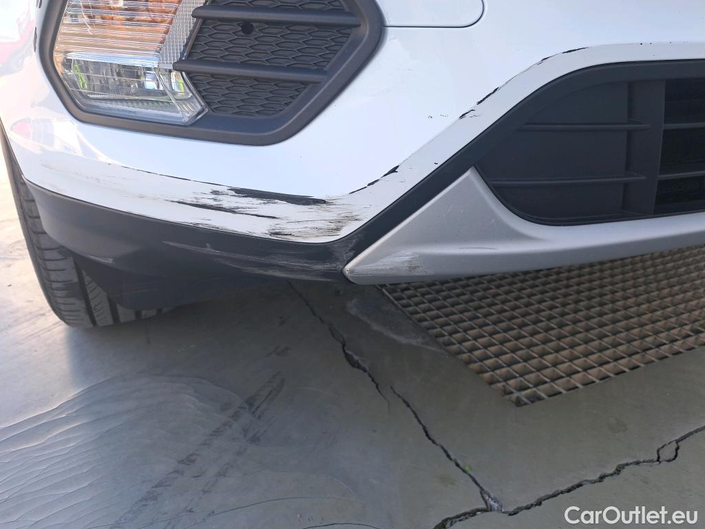  Ford  Kuga FORD  / 2016 / 5P / todoterreno 1.5 EcoBoost 88kW 4x2 Trend+ (CX) #20