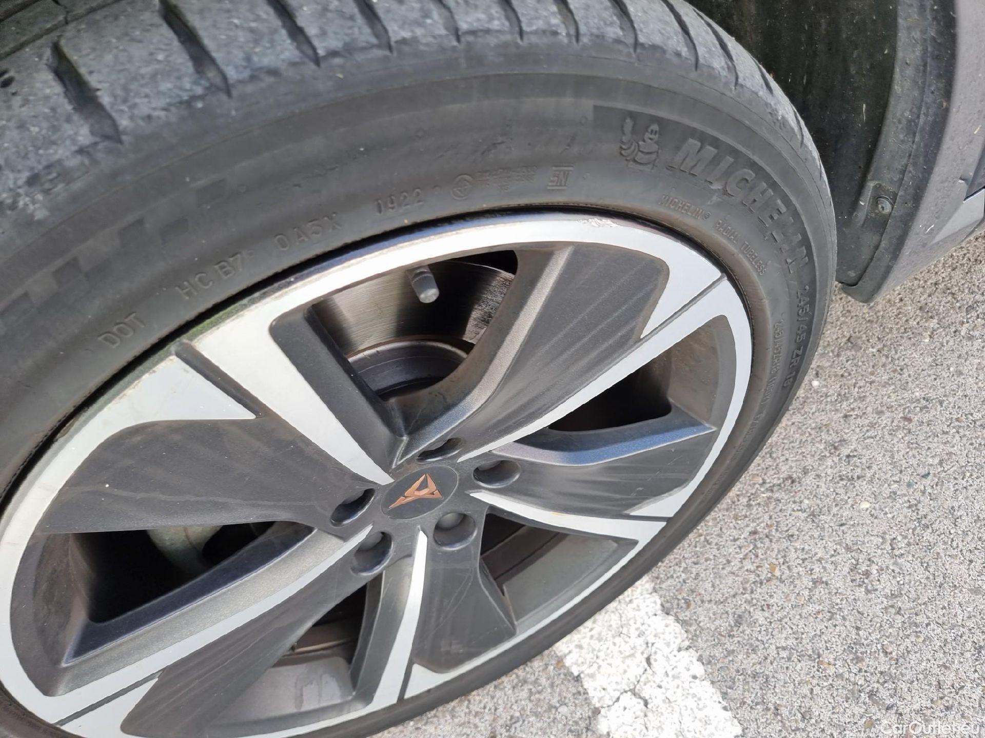 Cupra  Formentor CUPRA  / 2020 / 5P / todoterreno 1.4 e-Hybrid 150kW (204 CV) DSG (AC) #17