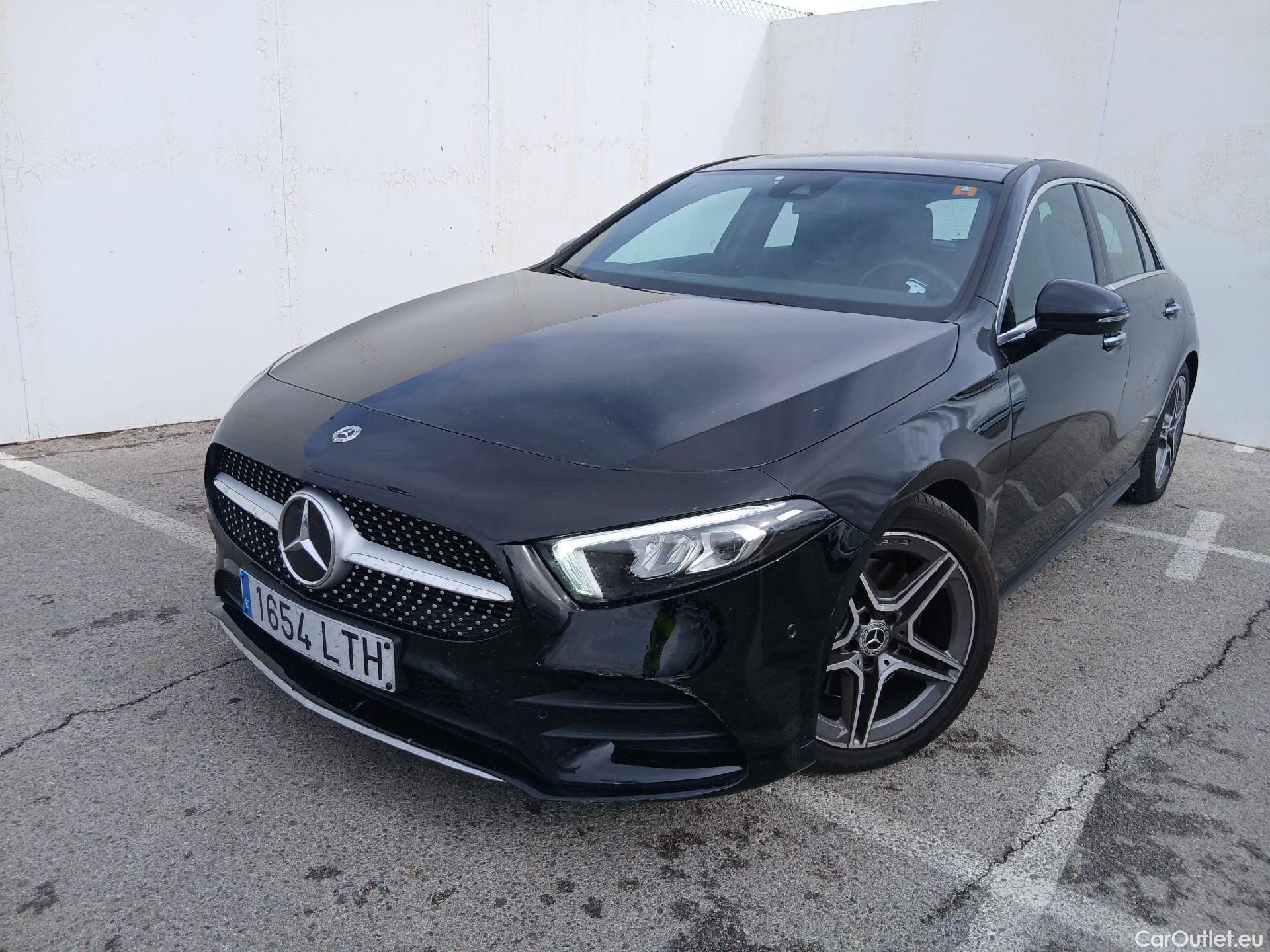 Mercedes  A-Klasse MERCEDES-BENZ Clase A / 2018 / 5P / berlina con portón A 220 d #1
