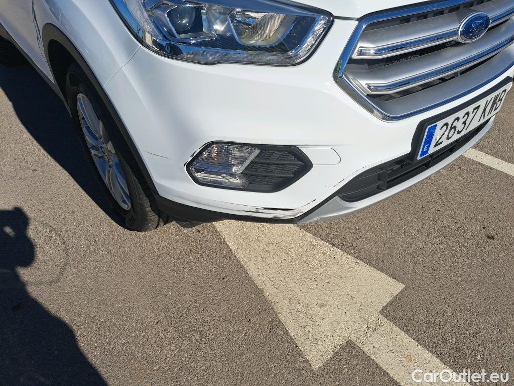  Ford  Kuga FORD  / 2016 / 5P / todoterreno 1.5 EcoBoost 88kW 4x2 Trend+ (CX) #7