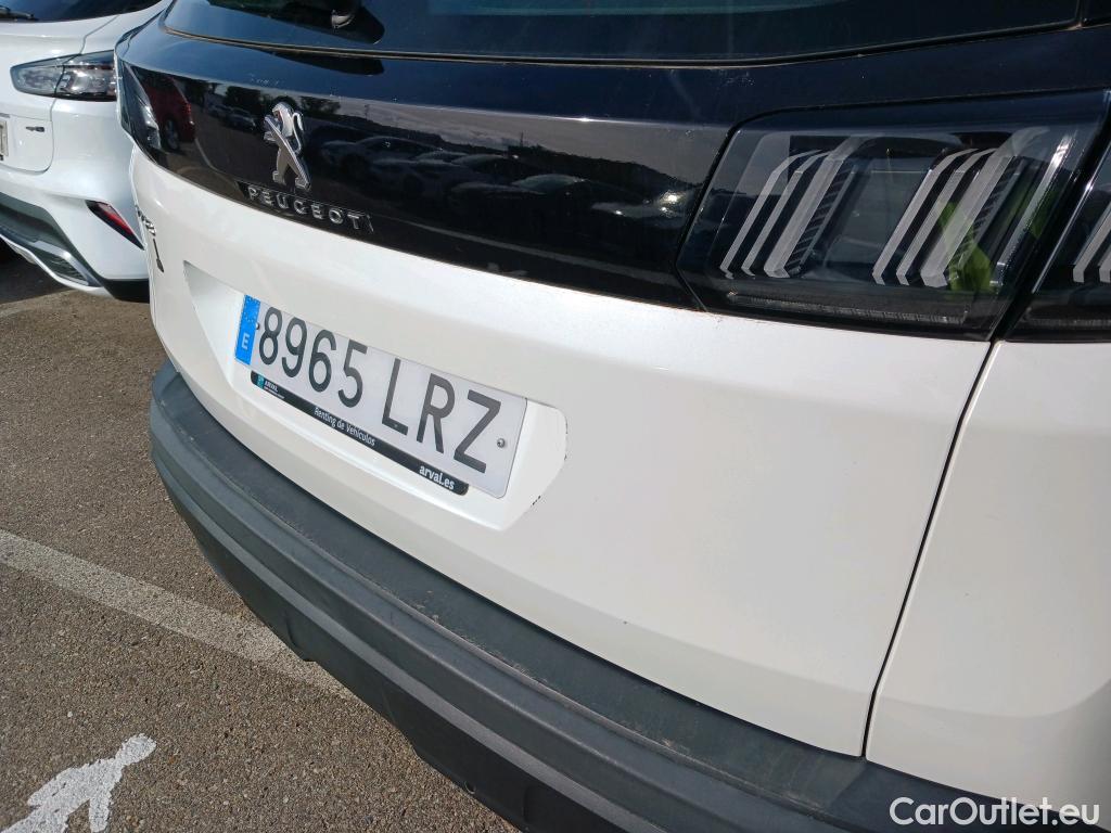  Peugeot  3008 PEUGEOT  / 2020 / 5P / todoterreno 1.2 PureTech 96KW S&S Active Pack EAT8 #3