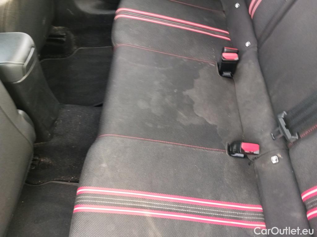  Opel  Corsa OPEL  / 2019 / 5P / berlina con portón 1.2T XHL 74kW (100CV) GS-Line #4