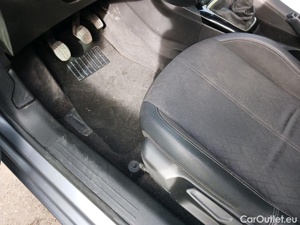  Opel  Corsa OPEL  / 2019 / 5P / berlina con portón 1.2T XHL 74kW (100CV) Elegance #12