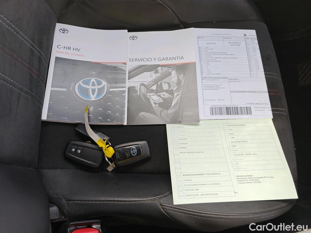 Toyota  C-HR TOYOTA  / 2019 / 5P / todoterreno 2.0 180H GR Sport Black Edition #9