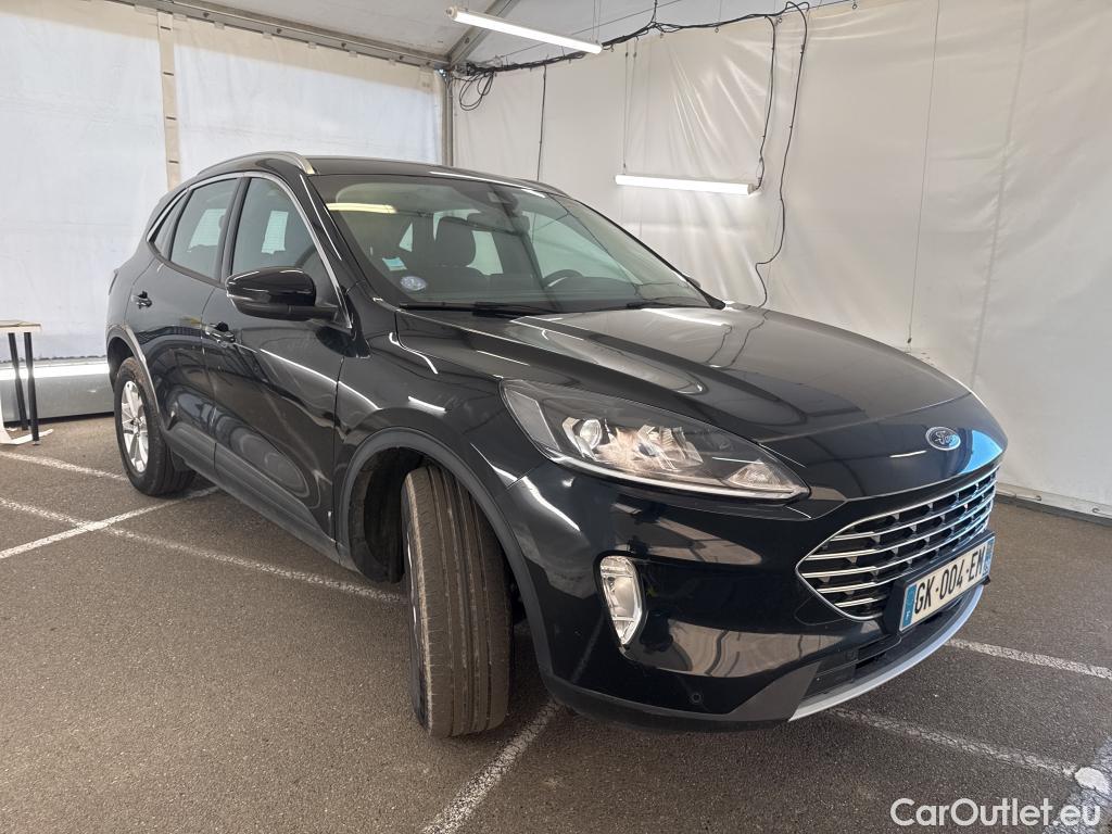 Ford  Kuga FORD  / 2019 / 5P / SUV 2.5 190 hybrid Flexifuel Pshift Titanium #4