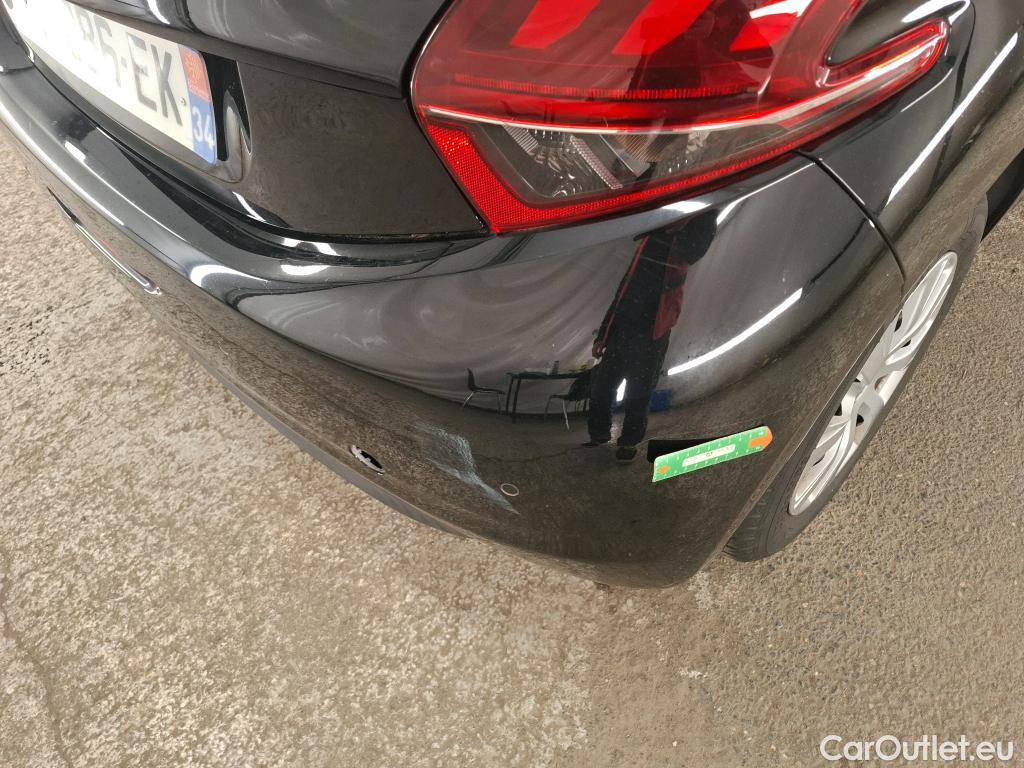 Peugeot  208  Affaire Premium Pack 1.5 HDi 100CV BVM5 E6dT #18