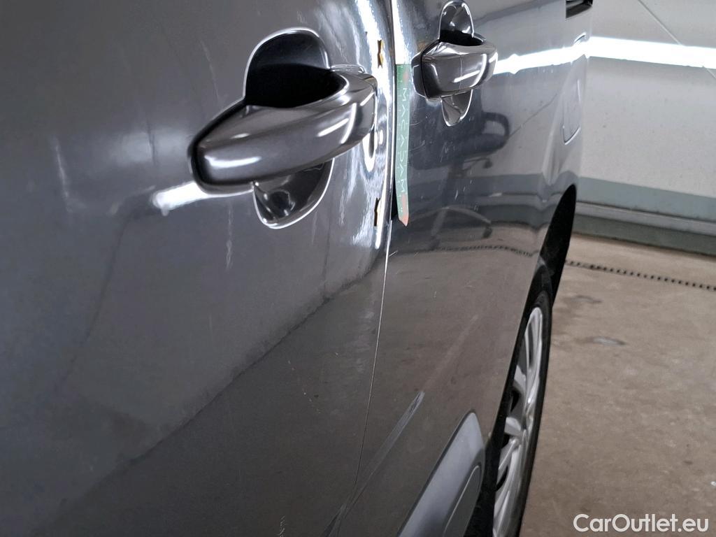 Citroen  Berlingo  Shine M 1.2 PureTech 130CV BVA8 E6d #9