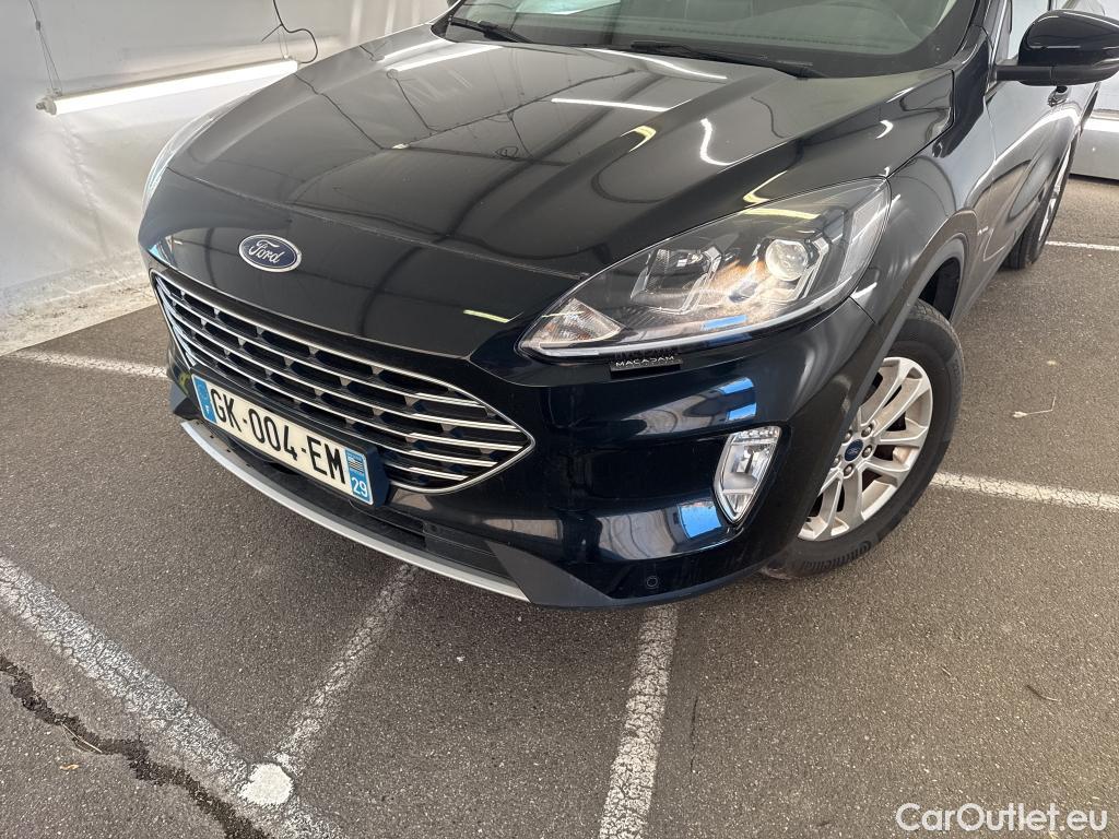 Ford  Kuga FORD  / 2019 / 5P / SUV 2.5 190 hybrid Flexifuel Pshift Titanium #4