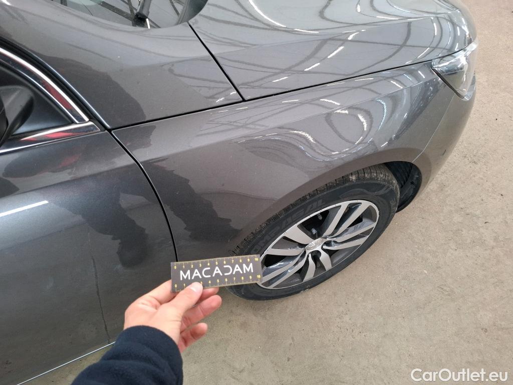Peugeot  308  Allure Business 1.2 PureTech 130CV BVA8 E6d #37