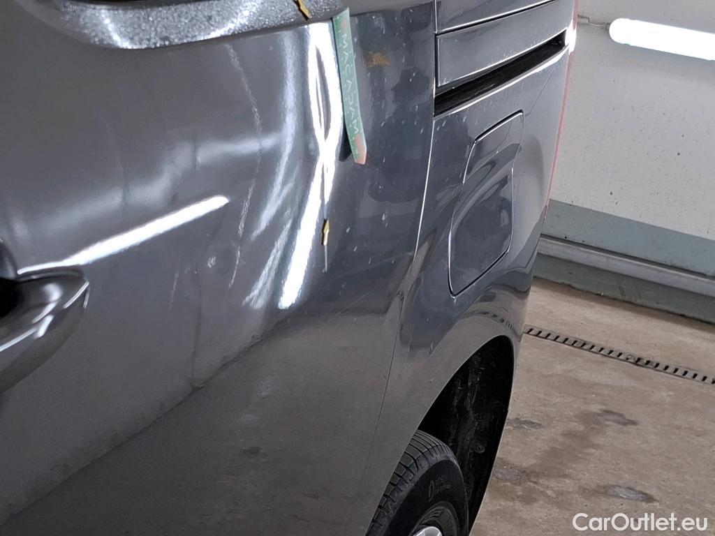 Citroen  Berlingo  Shine M 1.2 PureTech 130CV BVA8 E6d #4