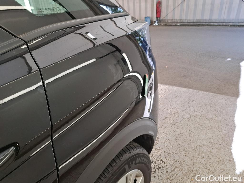  Peugeot  3008  Active Business 1.5 HDi 130CV BVA8 E6d #1