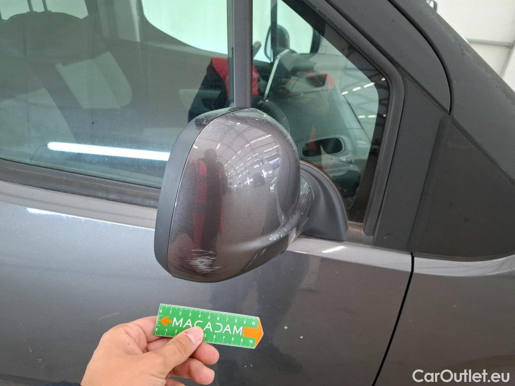 Citroen  Berlingo  Shine M 1.2 PureTech 130CV BVA8 E6d #14