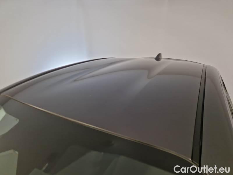 Toyota  Yaris MAZDA MAZDA2 HYBRID / 2024 / 5P / BERLINA FULL HYBRID ELECTRIC 1.5 VVT CENTRE-LINE #42