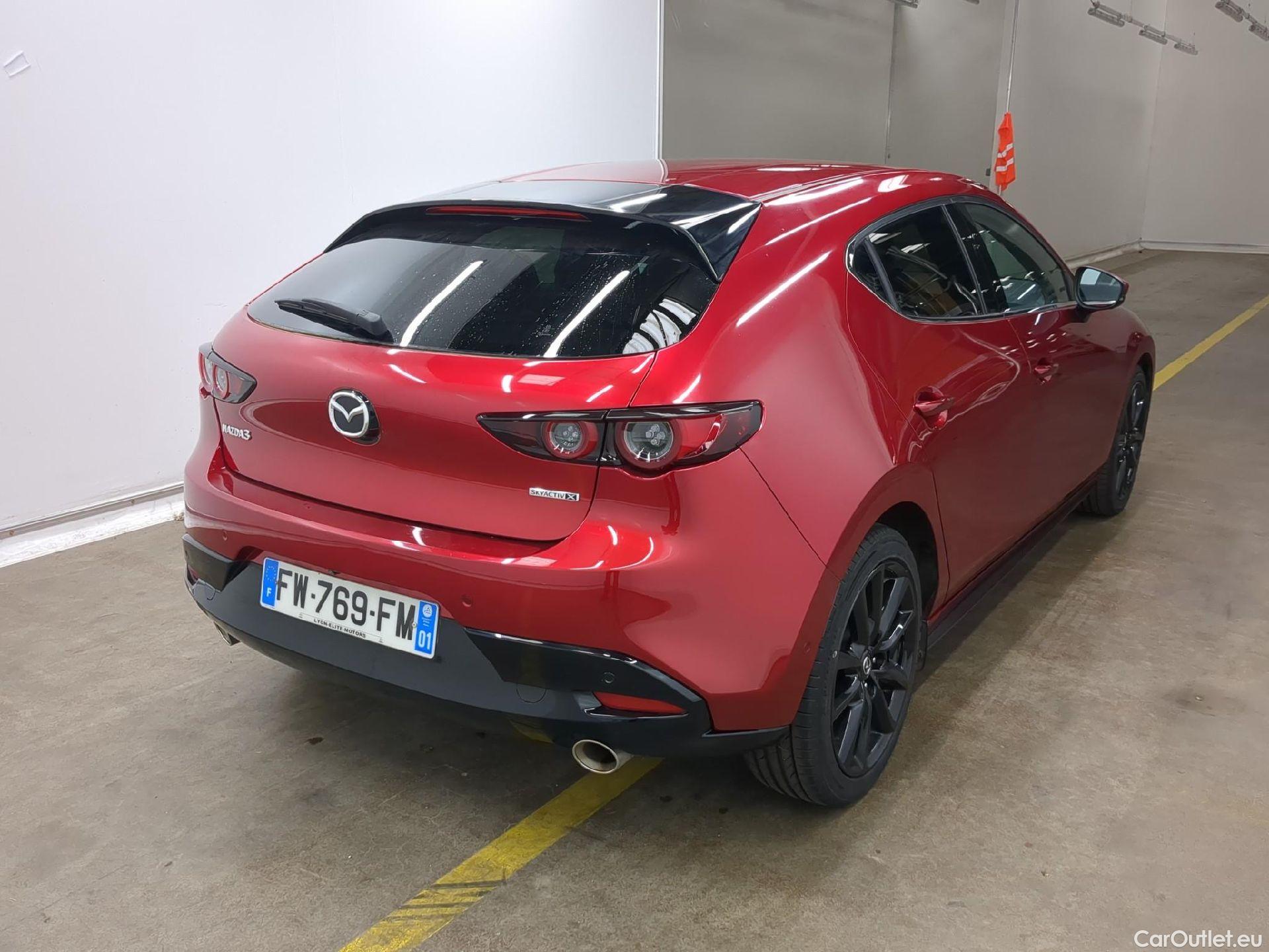 Mazda  3 MAZDA Mazda / 2019 / 5P / Berline Skyactiv-X M-Hybrid 180 Sportline #3