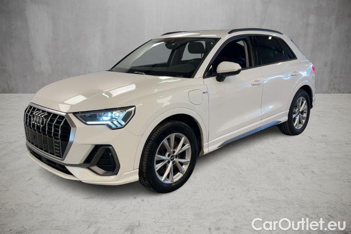 Audi  Q3 Audi  45 TFSI e 245 S tronic S line Plus 5d #1