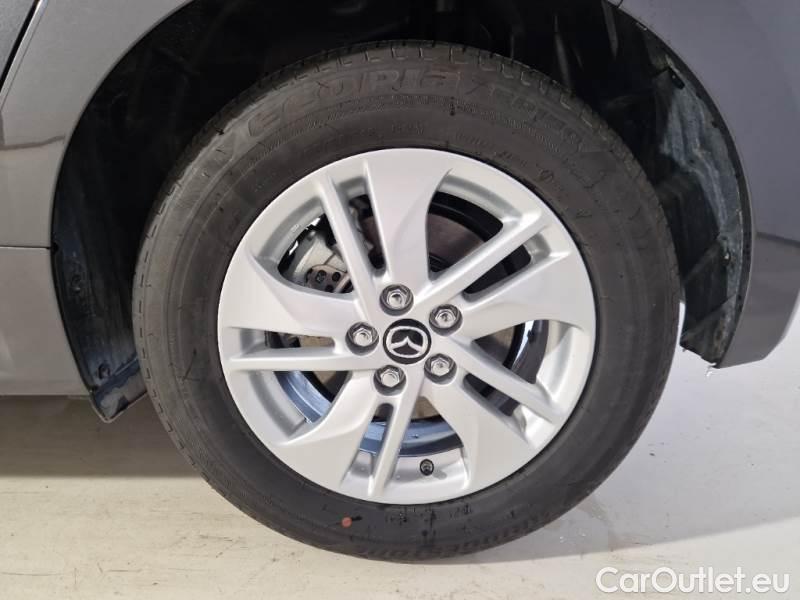 Toyota  Yaris MAZDA MAZDA2 HYBRID / 2024 / 5P / BERLINA FULL HYBRID ELECTRIC 1.5 VVT CENTRE-LINE #19