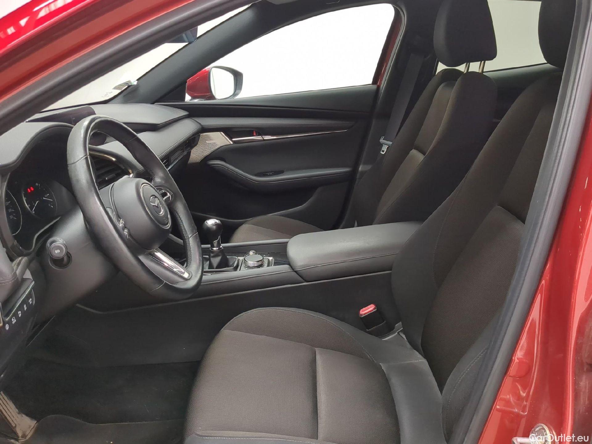Mazda  3 MAZDA Mazda / 2019 / 5P / Berline Skyactiv-X M-Hybrid 180 Sportline #10