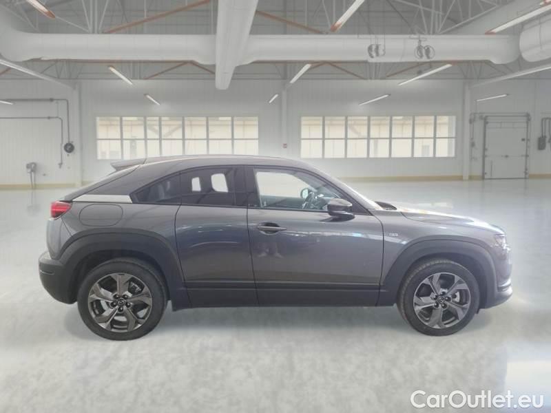Mazda  MX-30 MAZDA  / 2022 / 5P / SUV 35,5KWH 143CV ADVANTAGE #7