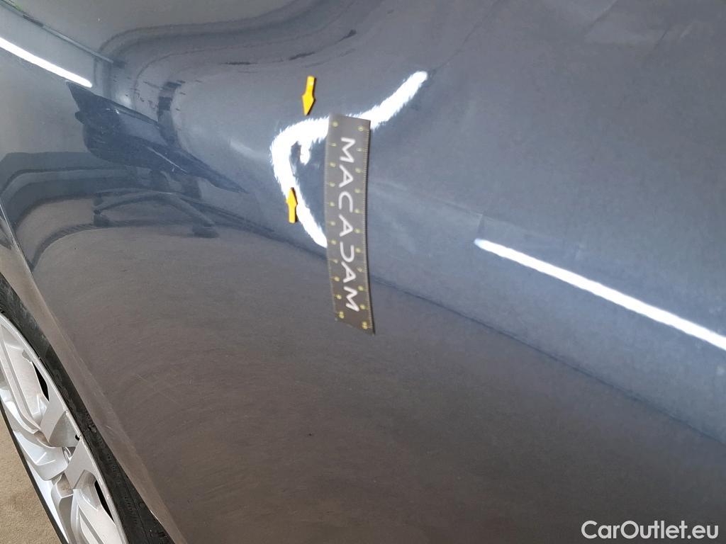 Renault  Clio  IV Business 1.5 dCi 90CV BVM5 E6 #8
