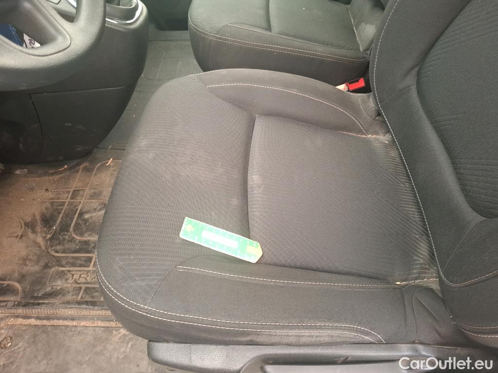 Renault  Trafic  Furgon Grand Confort L1H1 1000 1.6 dCi 120CV BVM6 E6 #44