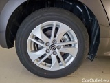 Toyota  Yaris MAZDA MAZDA2 HYBRID / 2024 / 5P / BERLINA FULL HYBRID ELECTRIC 1.5 VVT CENTRE-LINE #18