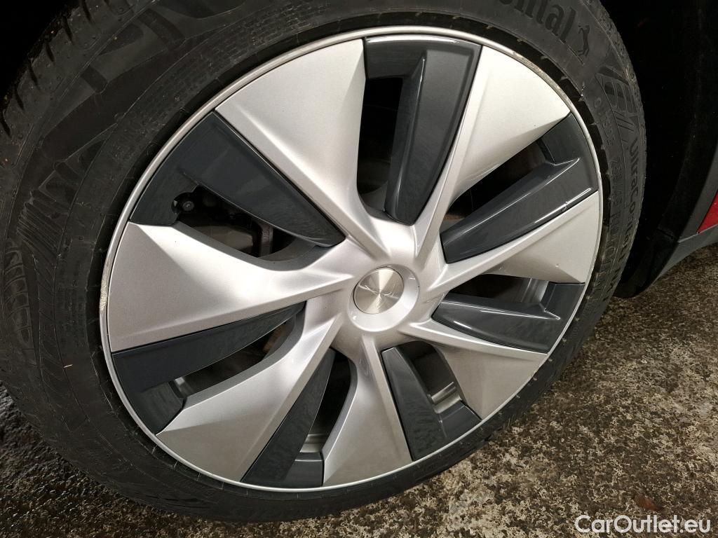 Tesla  Model Y TESLA  / 2020 / 5P / SUV Grand Autonomie Dual Motor AWD #2