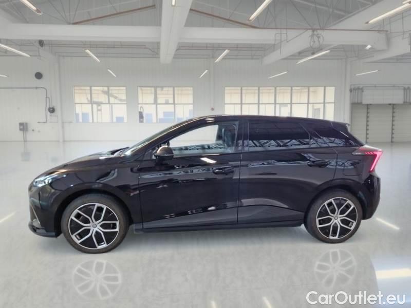 MG  4 MG MG / 2022 / 5P / BERLINA LUXURY 6 KWH #8