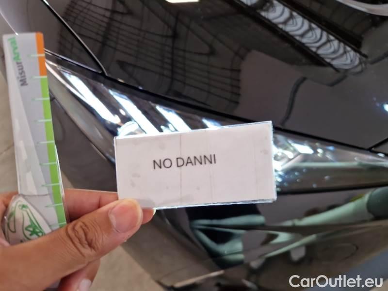 MG  4 MG MG / 2022 / 5P / BERLINA LUXURY 6 KWH #27