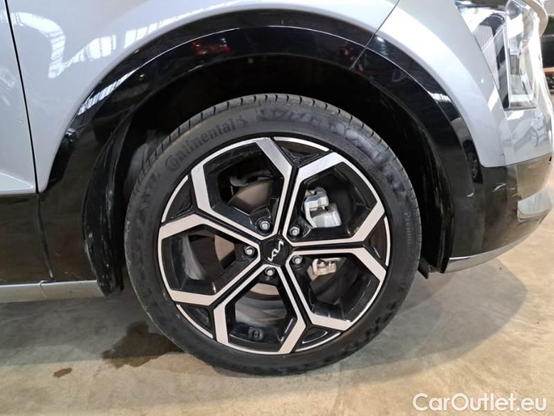 KIA  Niro KIA  / 2022 / 5P / BERLINA 1.6 HEV GDI STYLE DCT #17