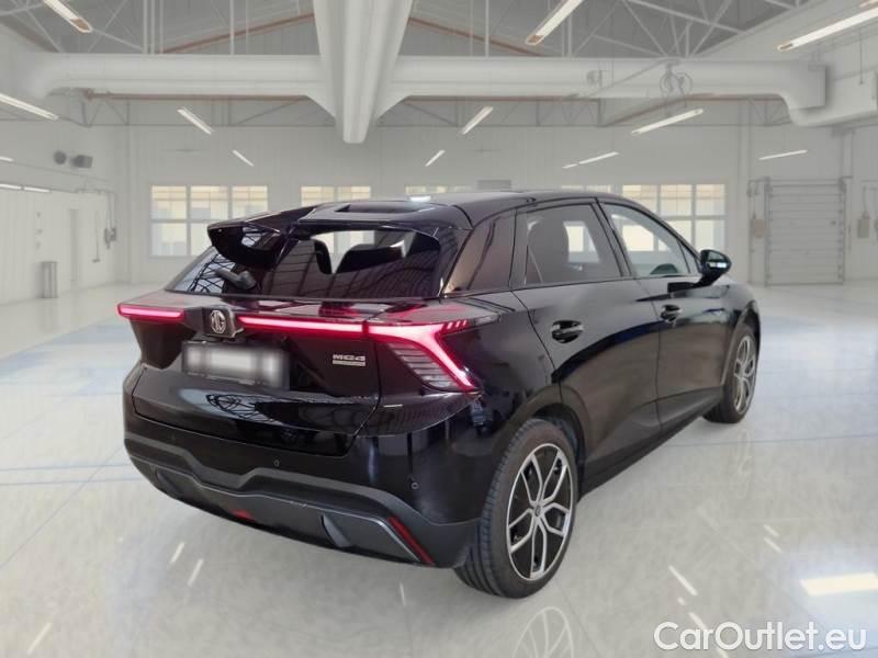 MG  4 MG MG / 2022 / 5P / BERLINA LUXURY 6 KWH #2