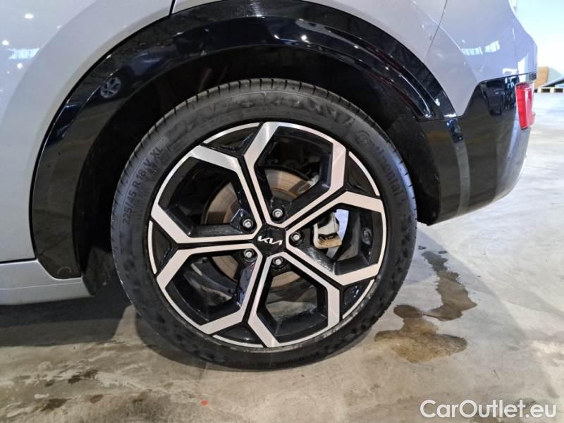 KIA  Niro KIA  / 2022 / 5P / BERLINA 1.6 HEV GDI STYLE DCT #19