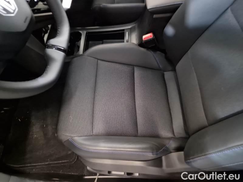 MG  4 MG MG / 2022 / 5P / BERLINA LUXURY 6 KWH #12
