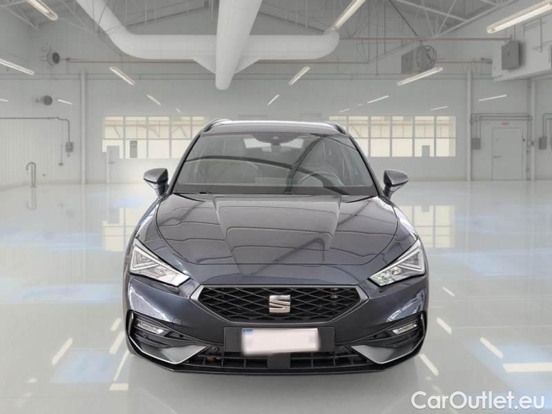 Seat  Leon SEAT  SPORTSTOURER / 2020 / 5P / STATION WAGON 1.4 E-HYBRID 150KW FR DSG #6