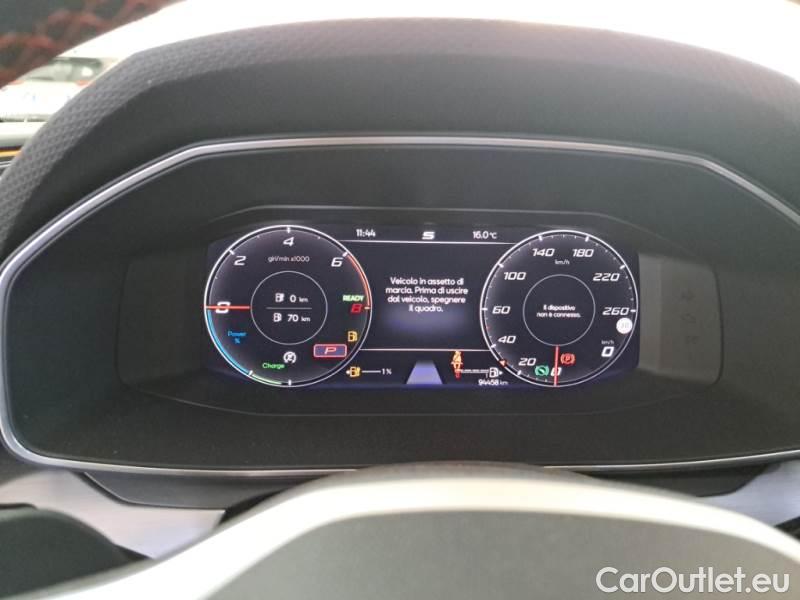 Seat  Leon SEAT  SPORTSTOURER / 2020 / 5P / STATION WAGON 1.4 E-HYBRID 150KW FR DSG #4