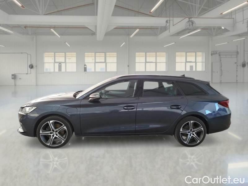 Seat  Leon SEAT  SPORTSTOURER / 2020 / 5P / STATION WAGON 1.4 E-HYBRID 150KW FR DSG #8