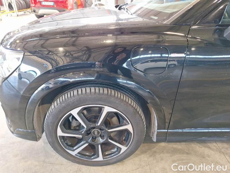 Audi  Q3 AUDI  / 2018 / 5P / SUV 45 TFSI E S TRONIC S LINE EDITION #53