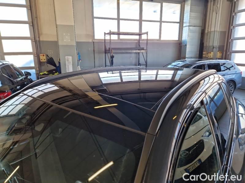 Mercedes  GLC MERCEDES-BENZ  / 2022 / 5P / SUV  300E 4M PLUG-IN HYB. AMG PREMIUM #9